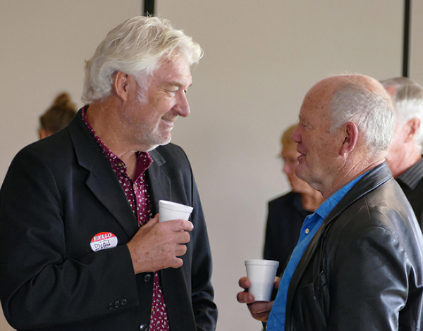 Billy and Editor 600